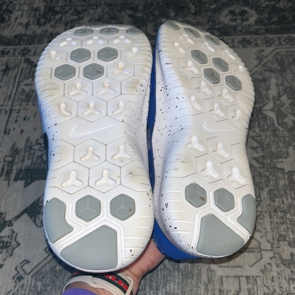 Nike men’s Nylite Bold Iii Perforated Platform Sneakers size 7.5 - Picture 10 of 10